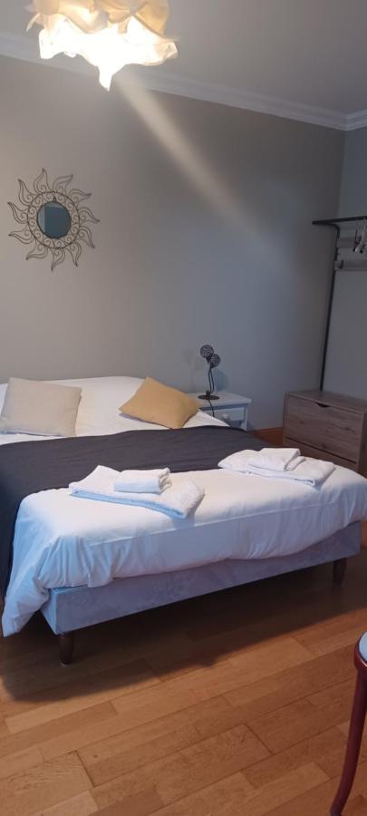 Le Refectoire Bed & Breakfast Erquy Rom bilde