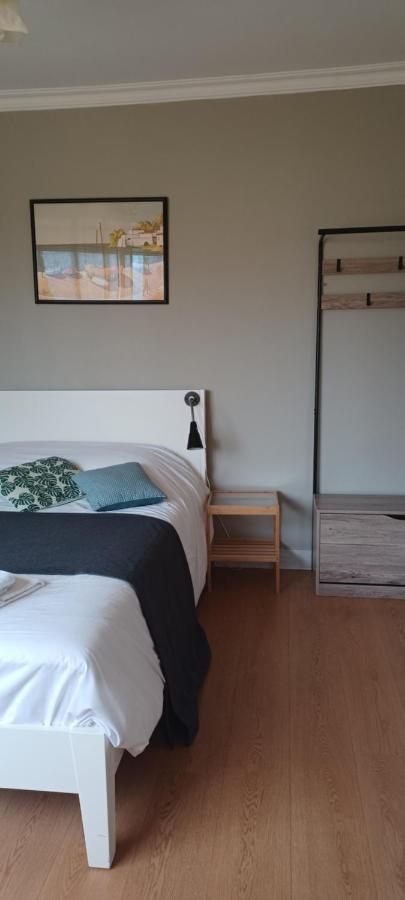 Le Refectoire Bed & Breakfast Erquy Rom bilde